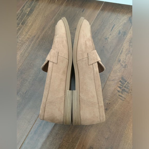 Old navy loafers size 9 - Picture 3 of 5
